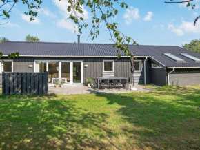 Enticing Holiday Home in rsted with Sauna, Ørsted